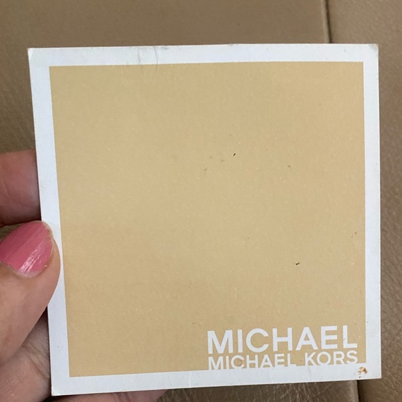 ❌SOLD❌ Stunning Gold Michaelkors Bag!! Original from the USA! Barely used!! - Picture 10 of 11